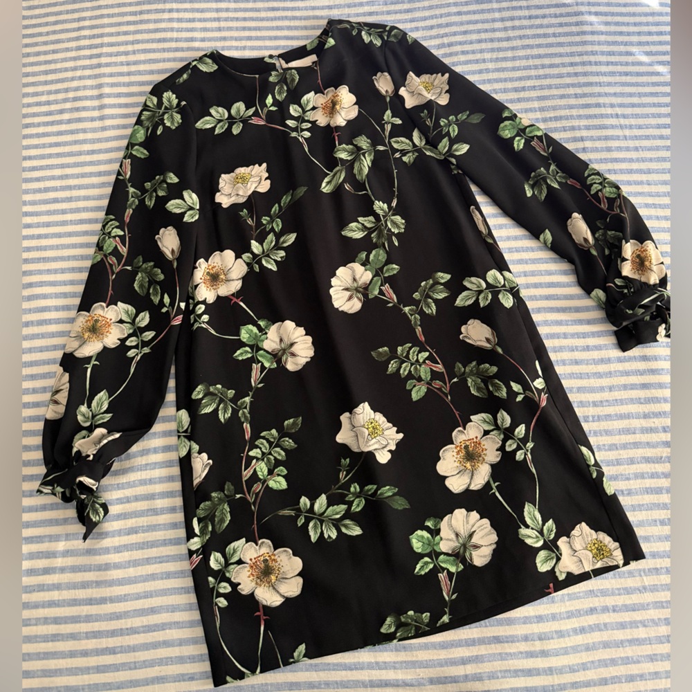 H&M floral long sleeve dress, Black/White floral, sz 6